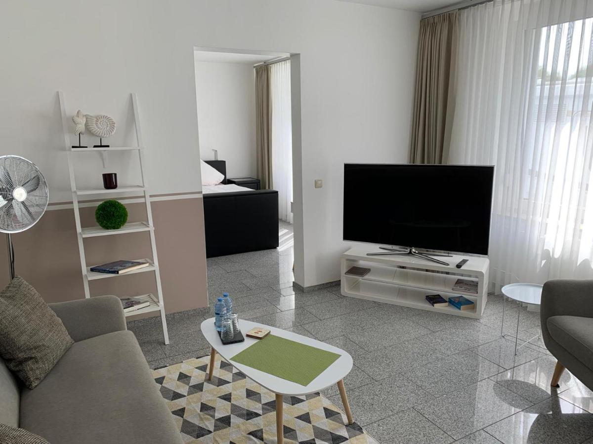 Hotel Und Apartment Garni Eurode Live Хецогенрат Екстериор снимка