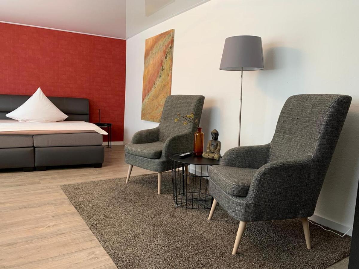 Hotel Und Apartment Garni Eurode Live Хецогенрат Екстериор снимка